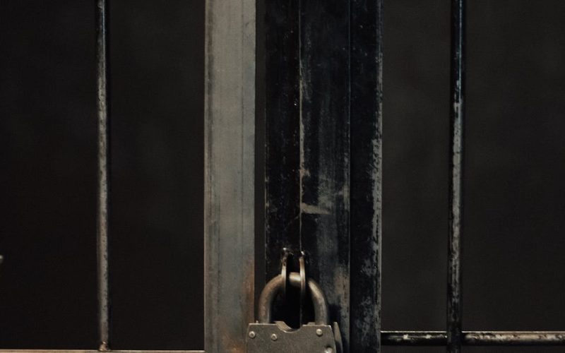 Horrores Carcelarios: Excarcelados de Venezuela Comparten Testimonios Crueles